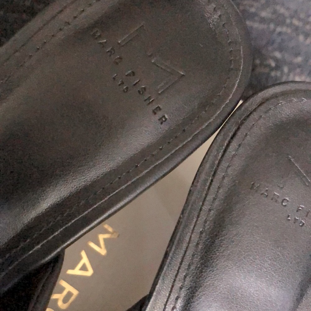 MARC FISHER (9.5) Classy Heeled Slip-on - Picture 8 of 10